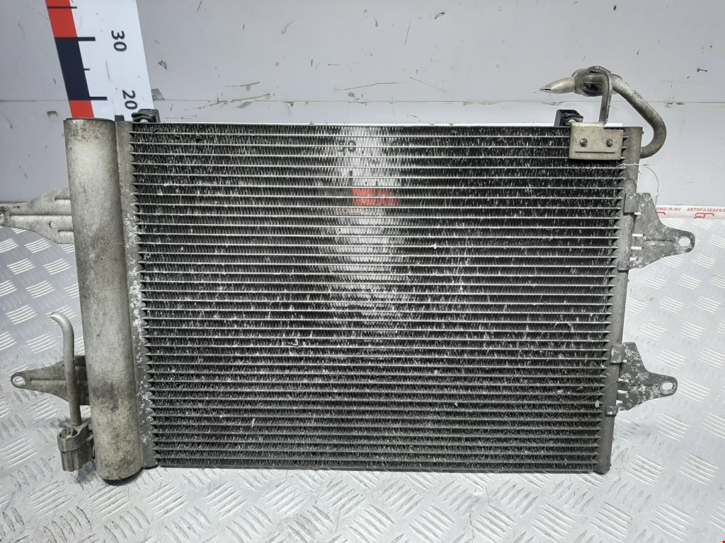 Радиатор кондиционера VOLKSWAGEN Fox 2005-2011