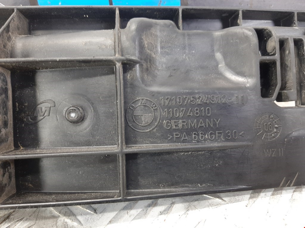 Кронштейн (крепление) радиатора BMW 1er E81\E87 2004-2011