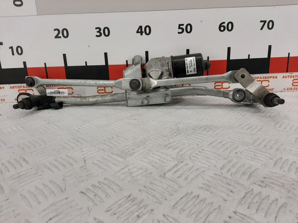 Моторчик стеклоочистителя передний BMW 1er E81\E87 2004-2011