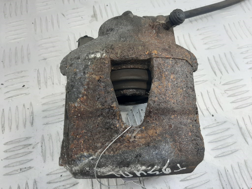 Суппорт передний левый AUDI A3 8L 1996-2003