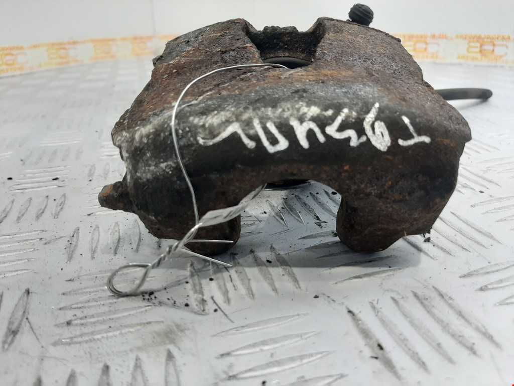 Суппорт передний левый AUDI A3 8L 1996-2003