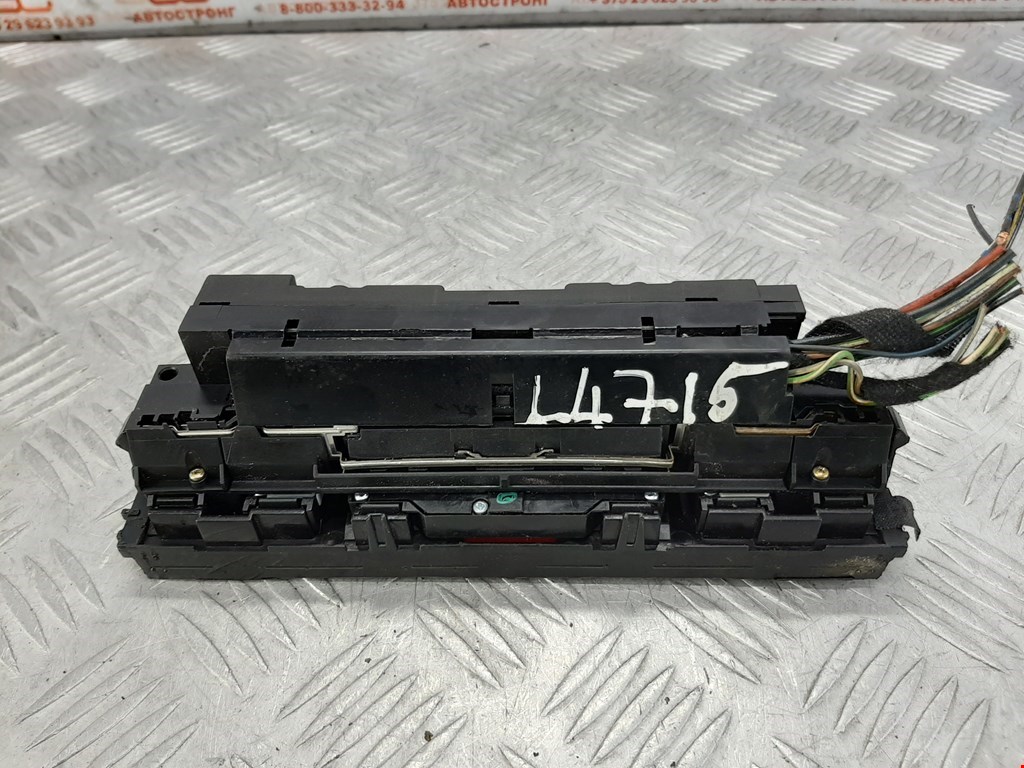 Кнопка аварийной сигнализации (аварийки) CHRYSLER Crossfire 2003-2007