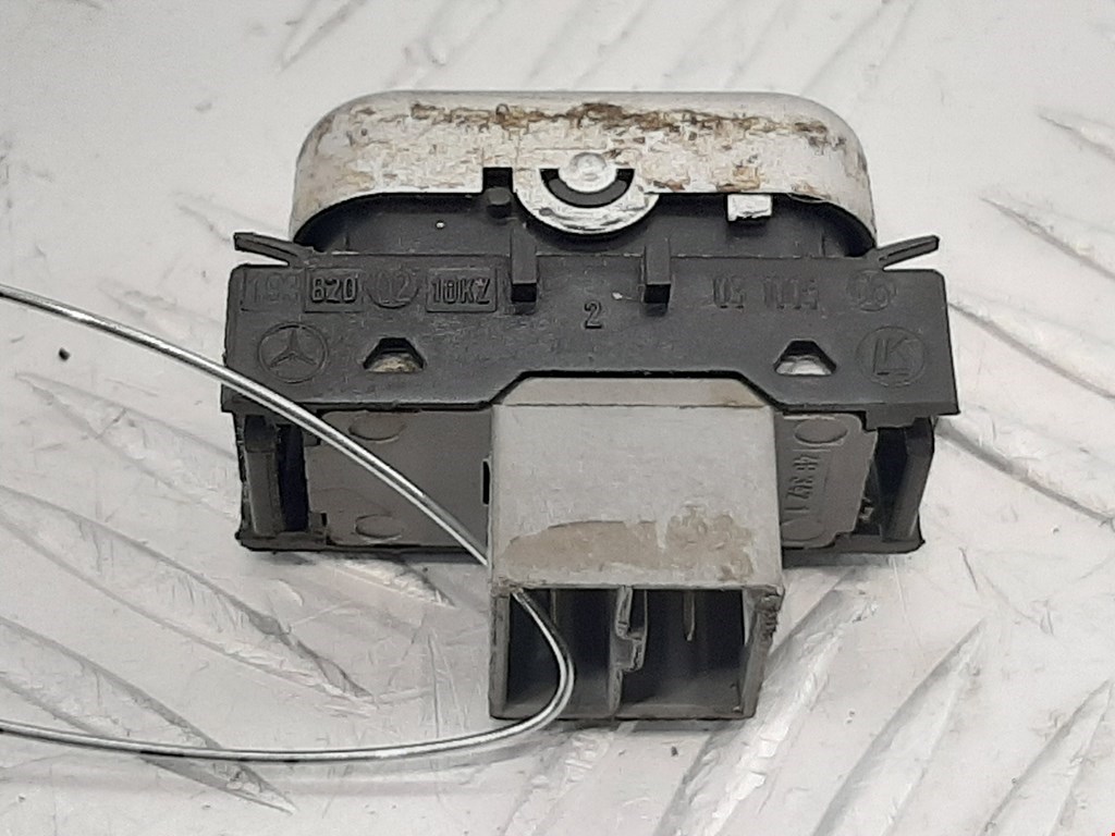 Кнопка стеклоподъемника CHRYSLER Crossfire 2003-2007