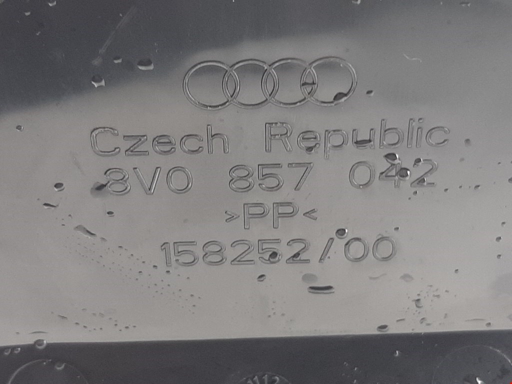 Дефлектор воздушный AUDI A3 8V 2012-2020