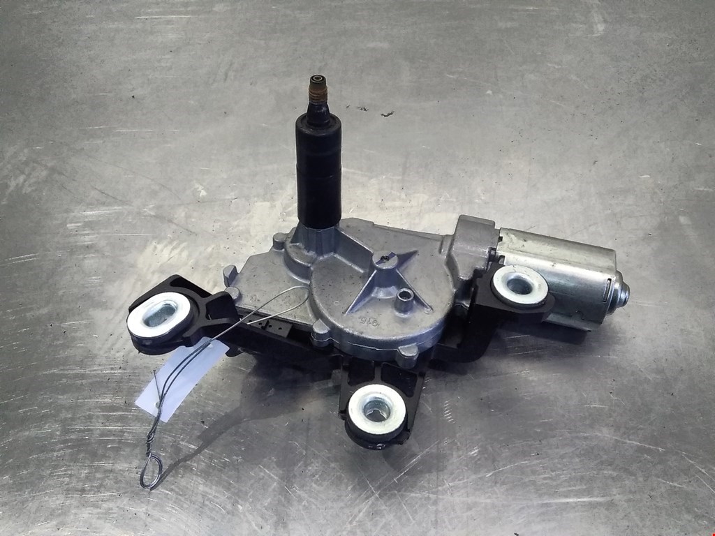 Моторчик стеклоочистителя задний VOLKSWAGEN Fox 2005-2011