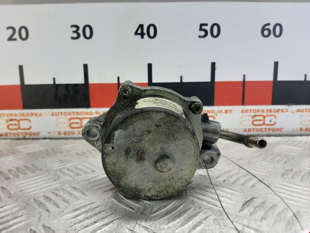 Насос вакуумный Ford Fiesta 5 (2002-2008)