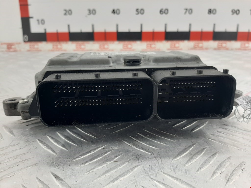 Блок управления двигателя (ЭБУ) MERCEDES-BENZ A-Class W169 2004-2012