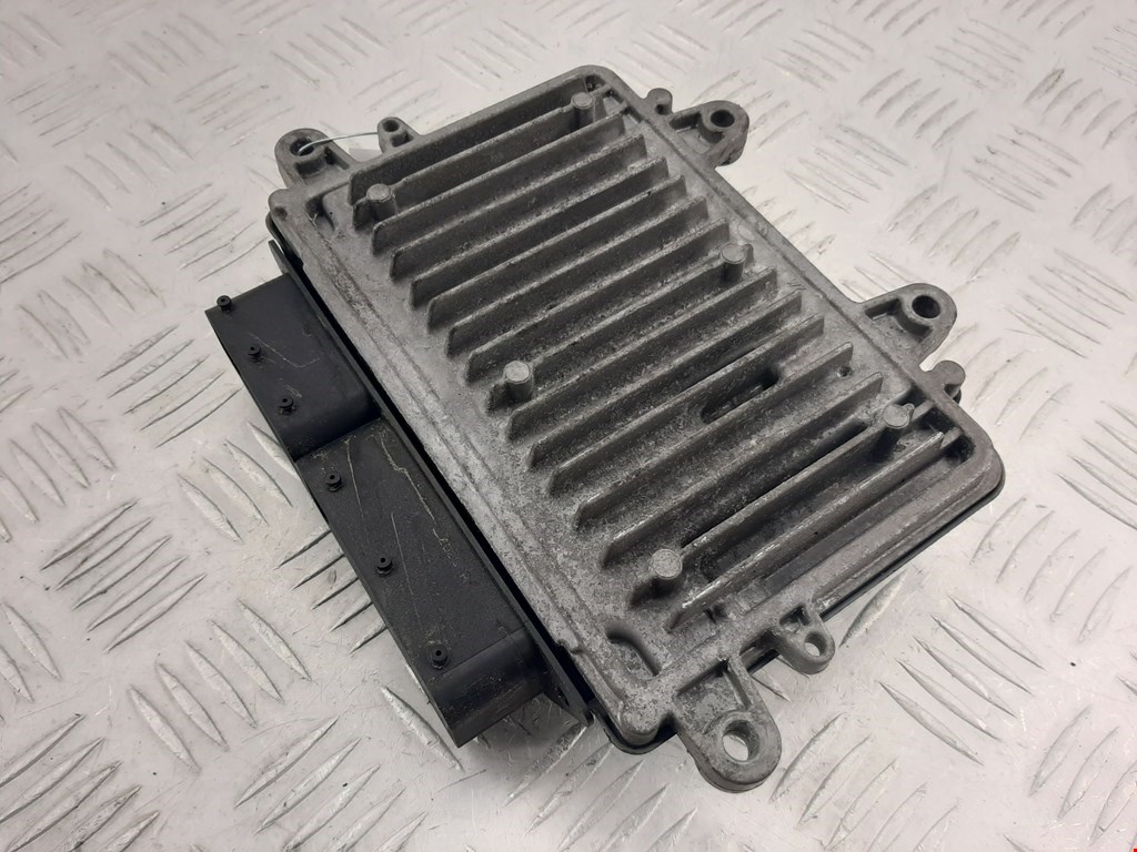 Блок управления двигателя (ЭБУ) MERCEDES-BENZ A-Class W169 2004-2012