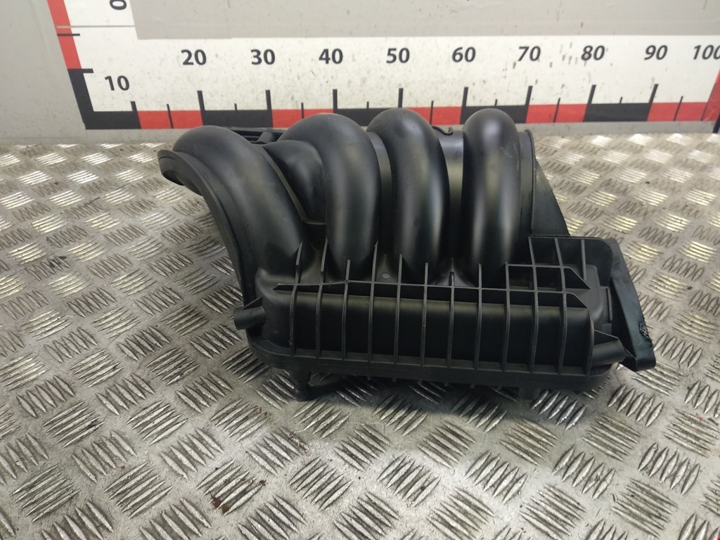 Коллектор впускной MERCEDES-BENZ C-Class C-klasse W203 2000-2007