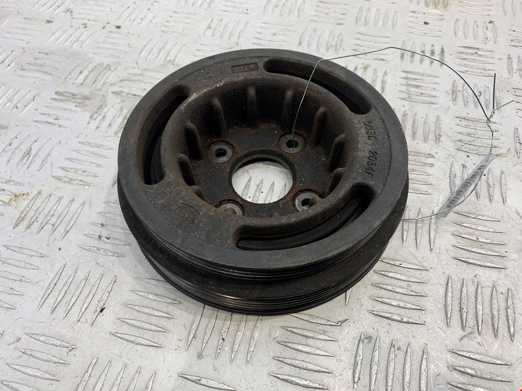 Шестерня коленвала (шкив) CHRYSLER Voyager IV RG 2001-2007