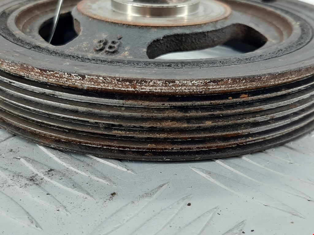 Шестерня коленвала (шкив) CITROEN C4 Picasso 2006-2013