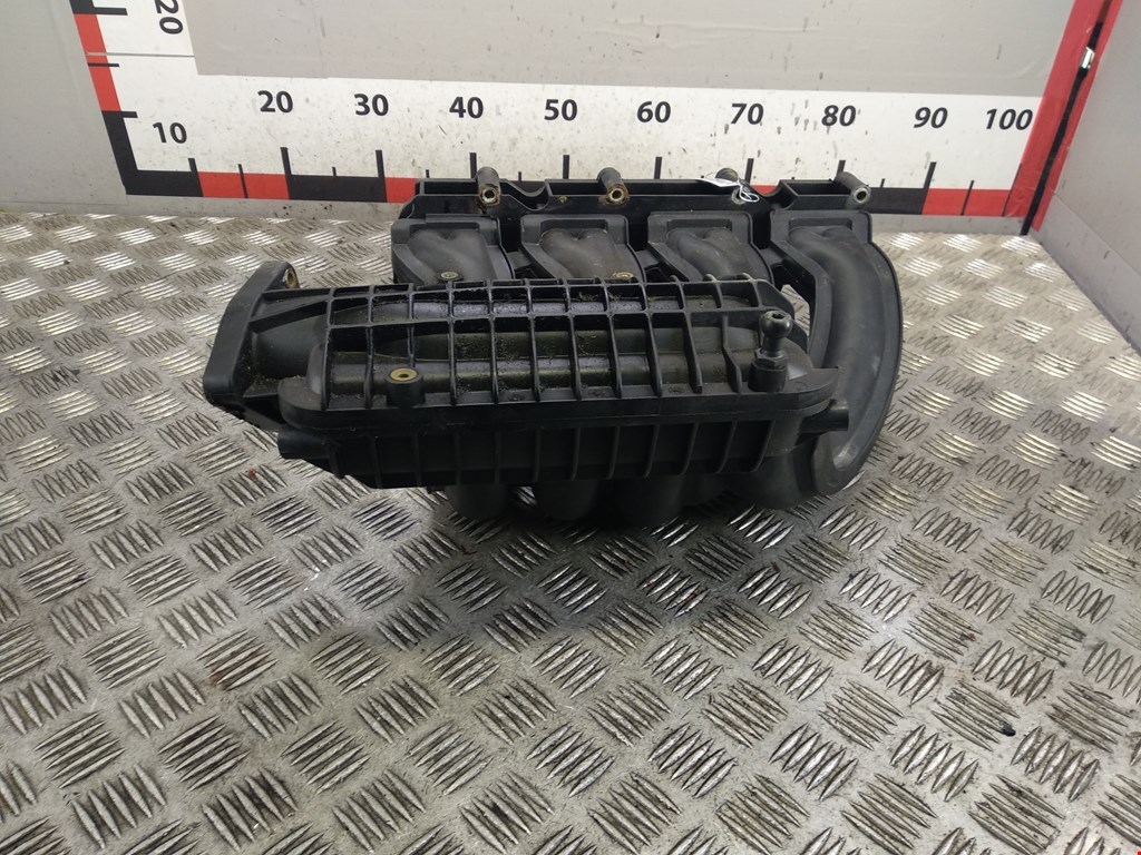 Коллектор впускной MERCEDES-BENZ C-Class C-klasse W203 2000-2007