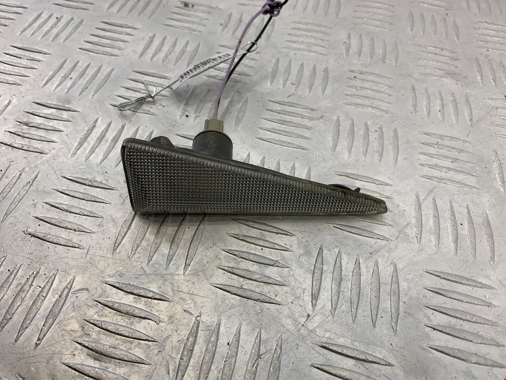 Повторитель на крыло RENAULT Espace 2003-2014