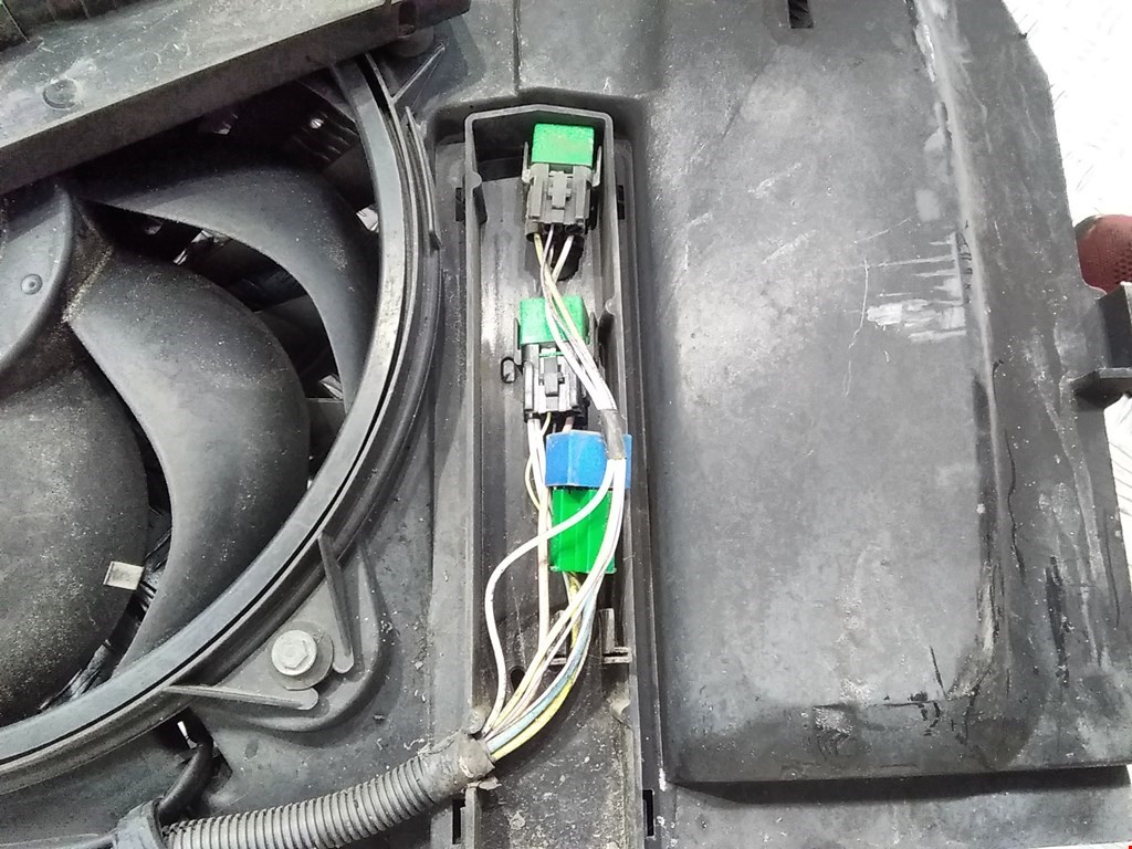 Вентилятор радиатора основного FIAT Ulysse 2002-2010