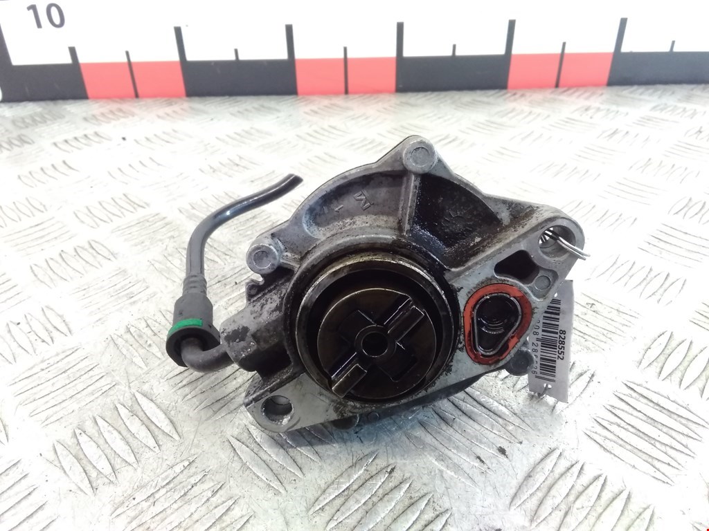 Насос вакуумный Peugeot 206 (1998-2006)