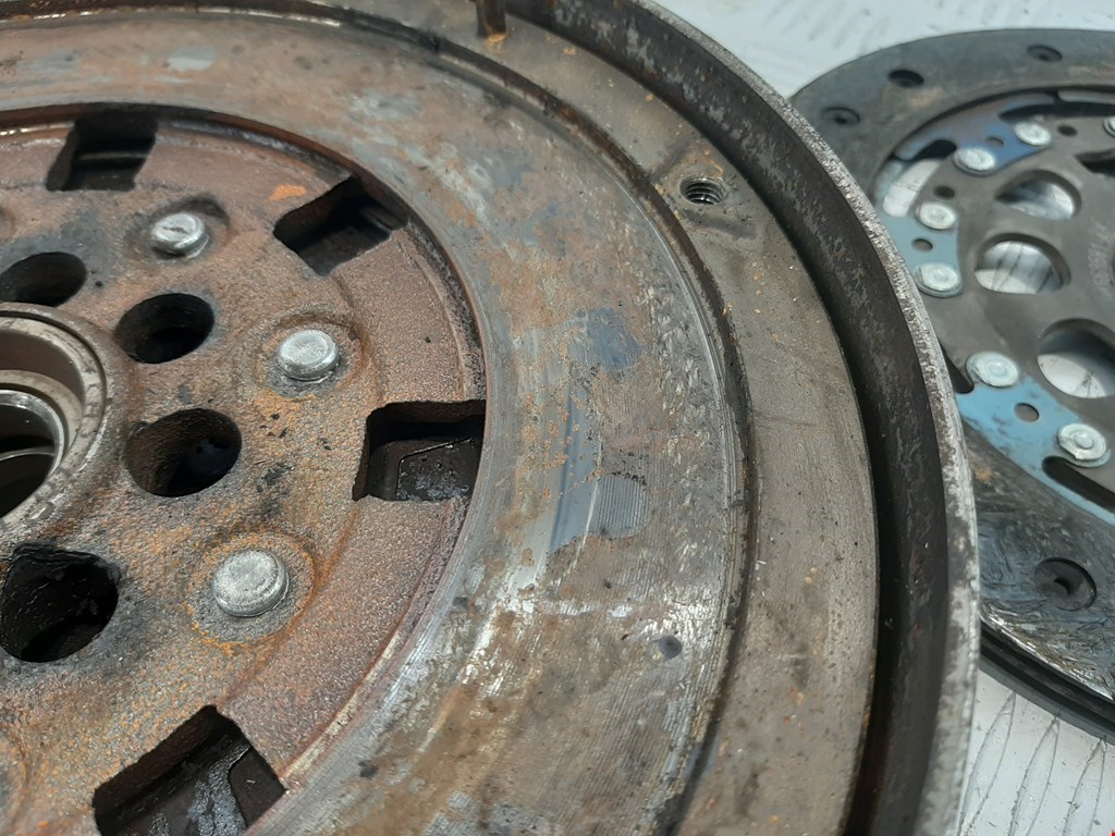 Маховик (демпфер сцепления) CHRYSLER PT Cruser 2000-2010