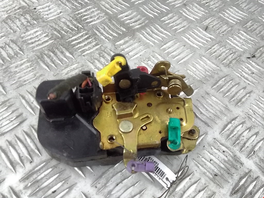 Замок двери передней правой CHRYSLER 300 M 300M 1998-2004