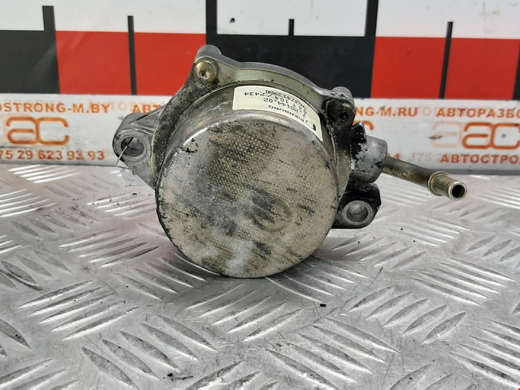 Насос вакуумный Peugeot 206 (1998-2006)