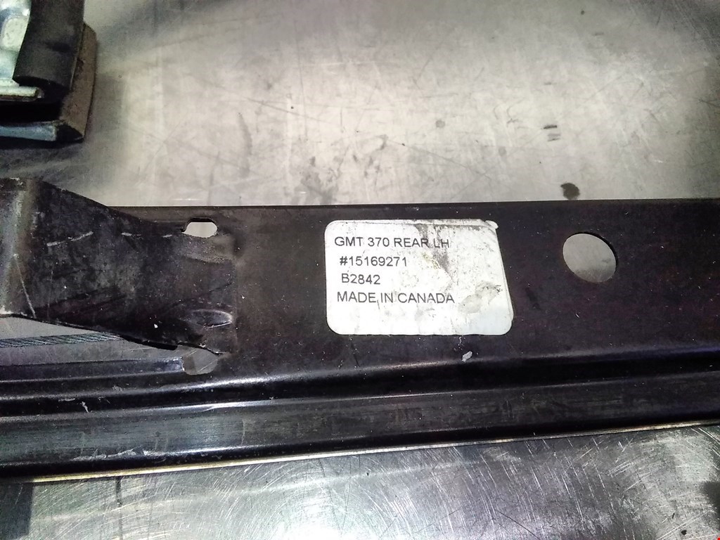 Стеклоподъемник задний левый CHEVROLET TrailBlazer 2001-2008