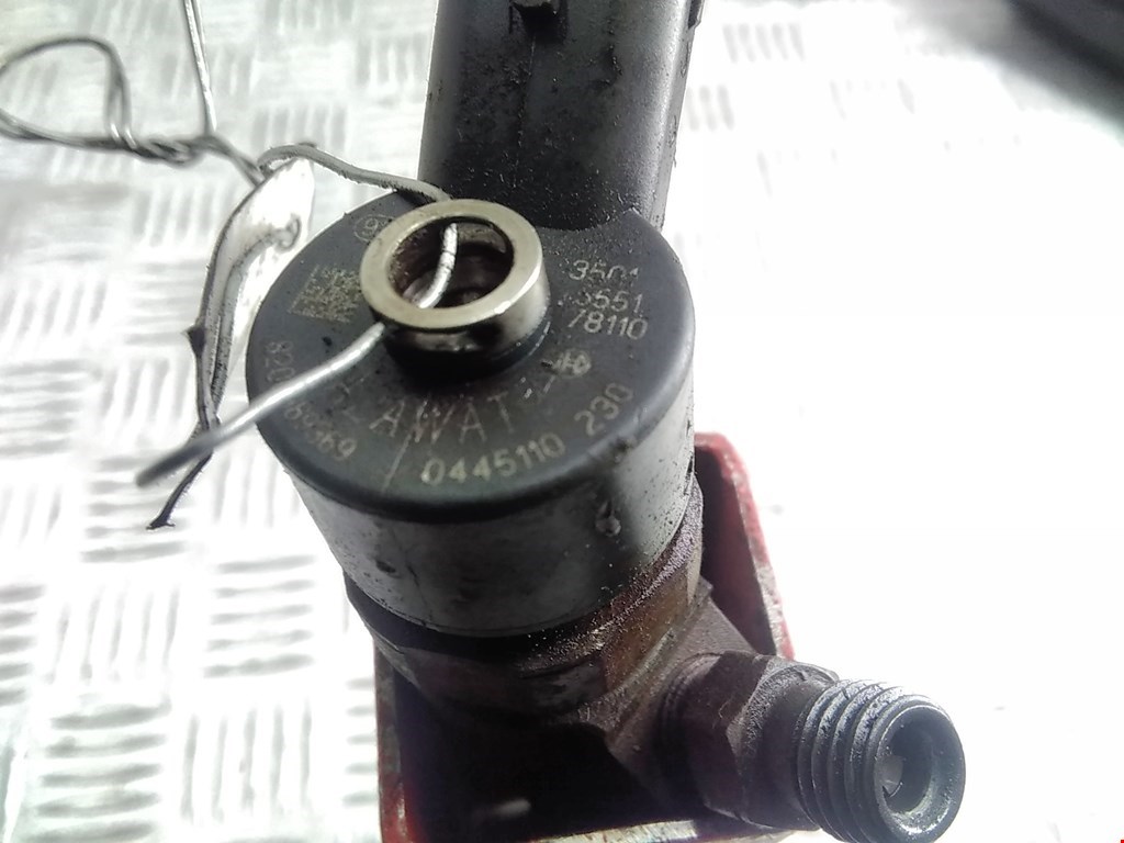 Форсунка дизельная электрическая RENAULT Scenic II 2003-2010