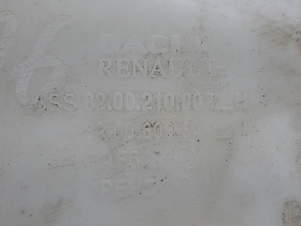 Бачок омывателя RENAULT Sandero 2009-2014