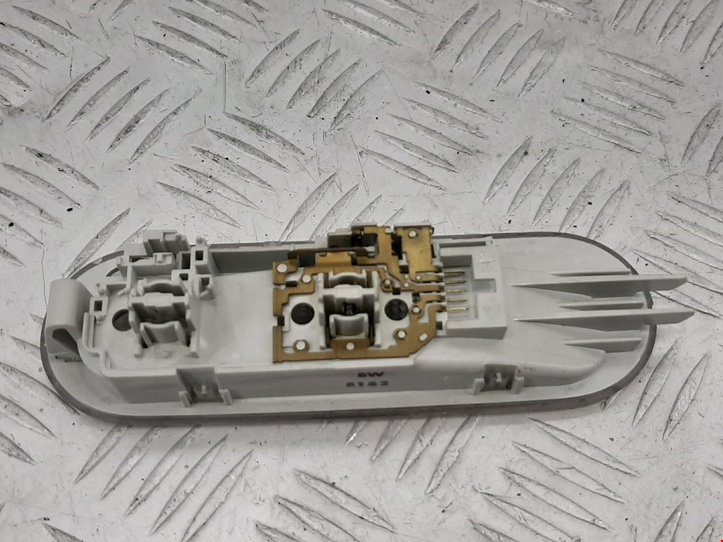 Плафон салонный (салона фонарь) RENAULT Sandero 2009-2014