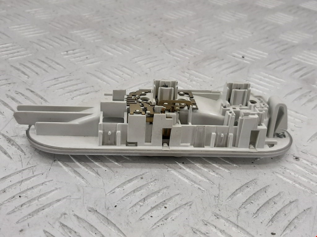 Плафон салонный (салона фонарь) RENAULT Sandero 2009-2014