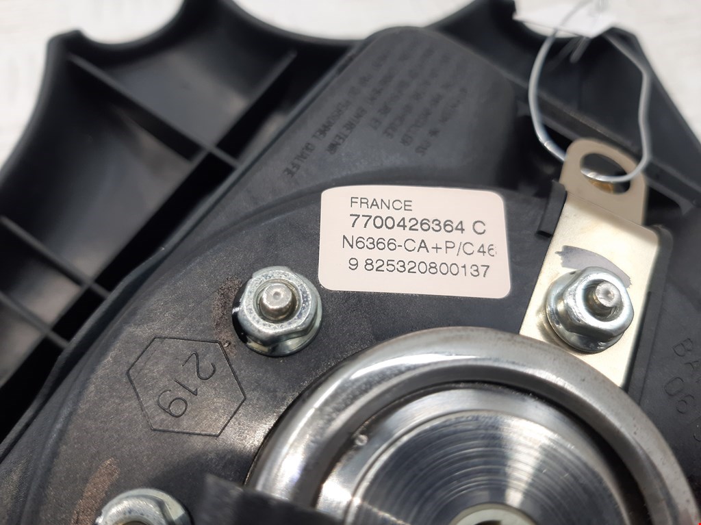 Подушка безопасности в рулевое колесо RENAULT Scenic I 1996-2003