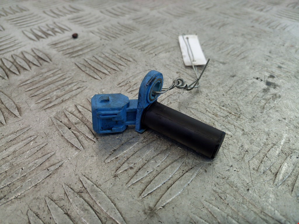 Датчик положения коленвала FORD Focus II 2005-2011