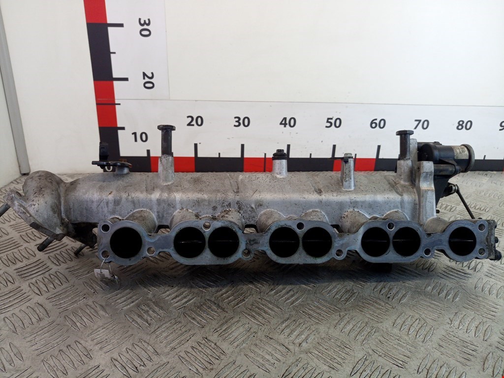 Коллектор впускной KIA Carnival II 2006-2014