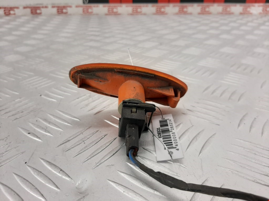 Повторитель на крыло FORD Mondeo II 1996-2000