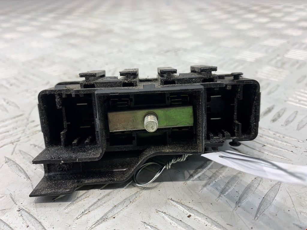 Датчик уровня в бачок омывателя ALFA ROMEO 156 1997-2007