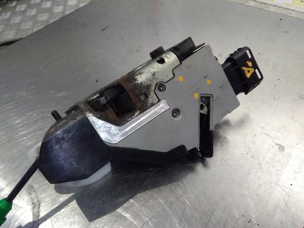 Замок двери передней правой CITROEN C3 Picasso 2009-2017