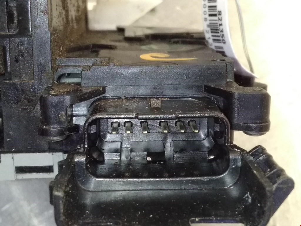 Замок двери передней правой CITROEN C3 Picasso 2009-2017