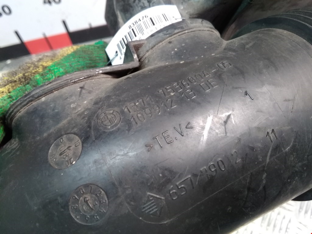 Патрубок воздушного фильтра BMW 3er E90/E91 2005-2012