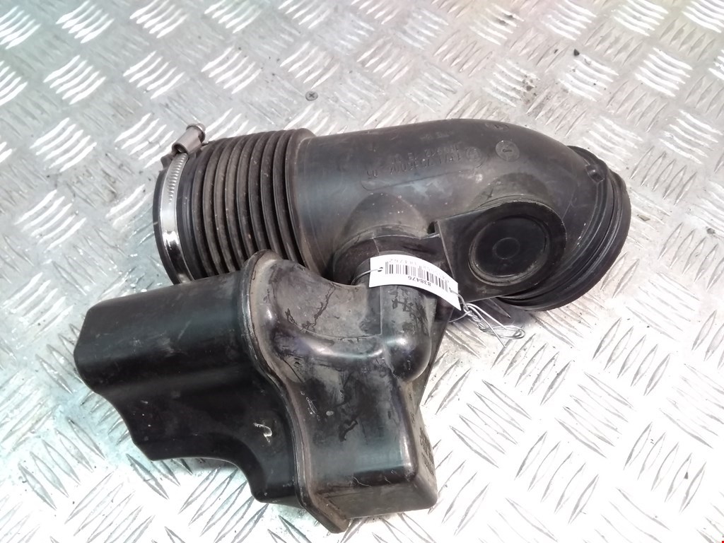 Патрубок воздушного фильтра BMW 3er E90/E91 2005-2012