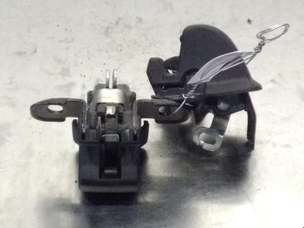 Замок двери распашной левой Renault Logan 1 (2004-2015)