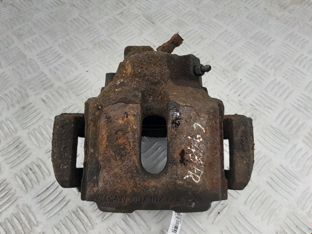 Суппорт передний правый BMW X5 E53 1999-2006