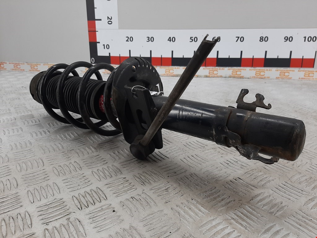 Амортизатор передний правый SEAT Toledo 2012-2019