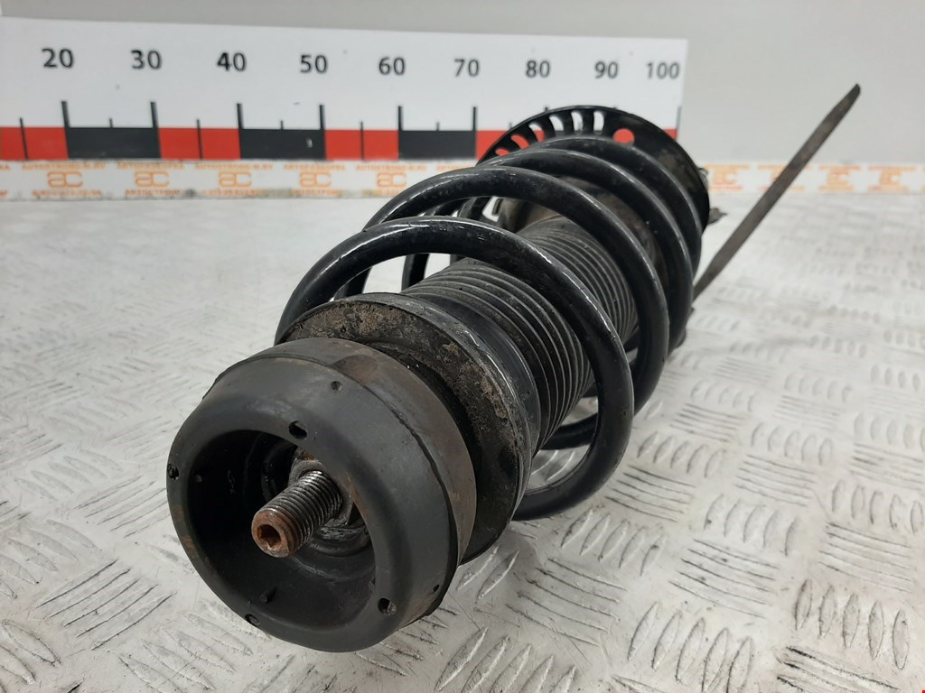 Амортизатор передний правый SEAT Toledo 2012-2019