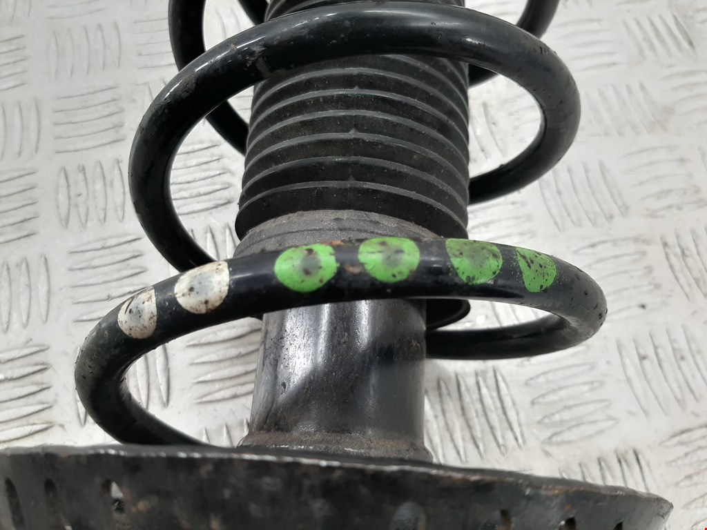 Амортизатор передний правый SEAT Toledo 2012-2019