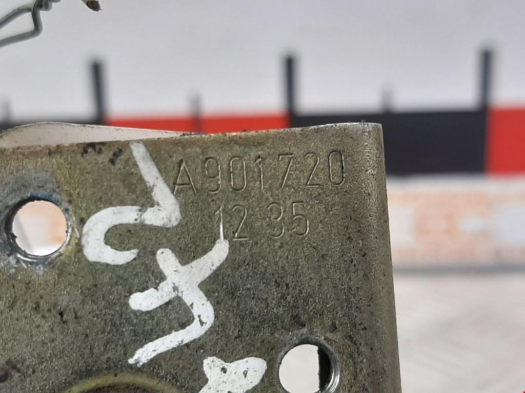 Замок двери передней левой VOLKSWAGEN LT 1996-2006