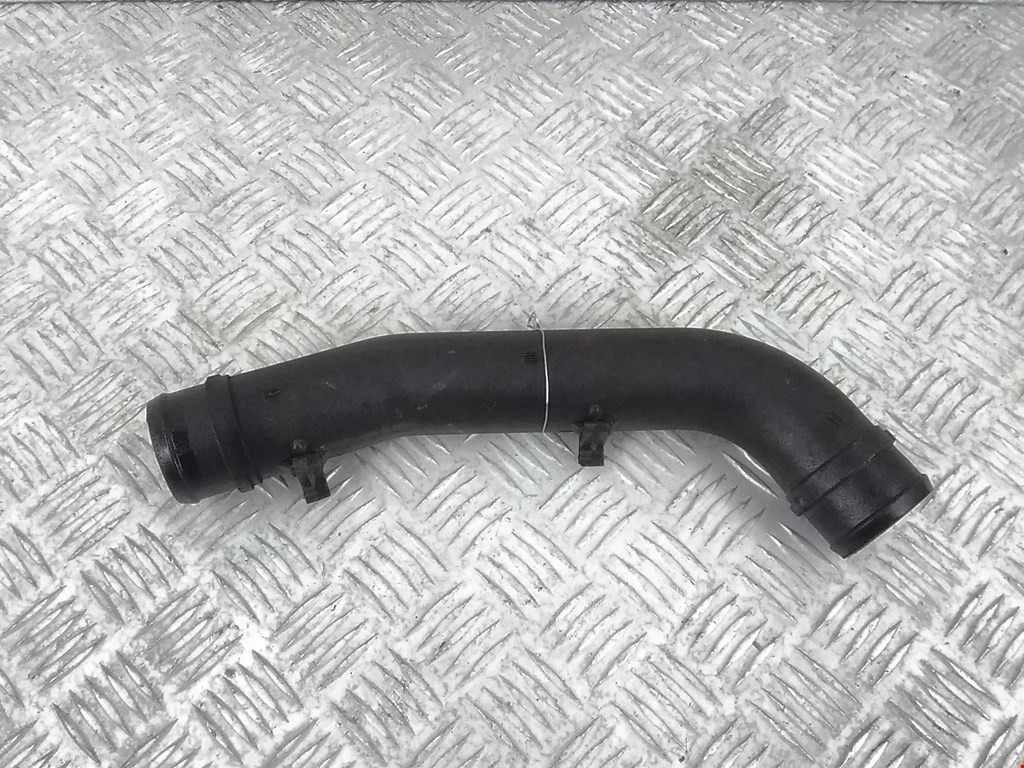 Патрубок интеркулера SKODA Fabia MK1 1999-2006