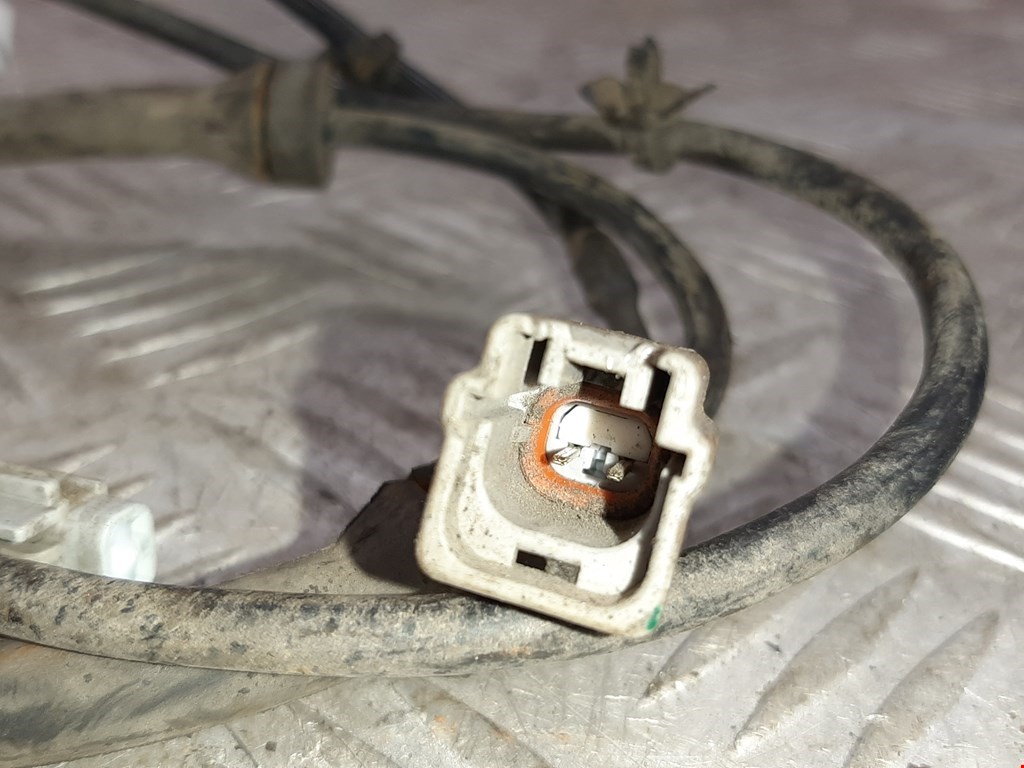 Датчик ABS задний левый RENAULT Koleos HY 2008-2016