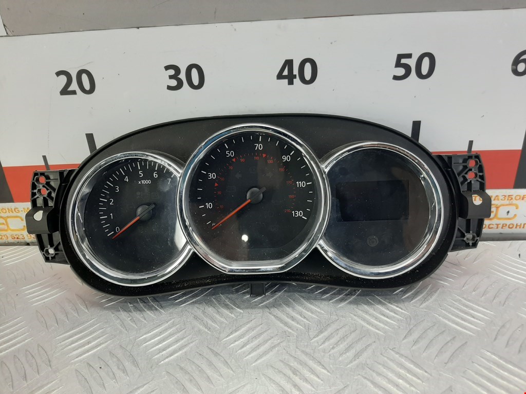 Панель приборов (щиток) DACIA Sandero 2008-2012