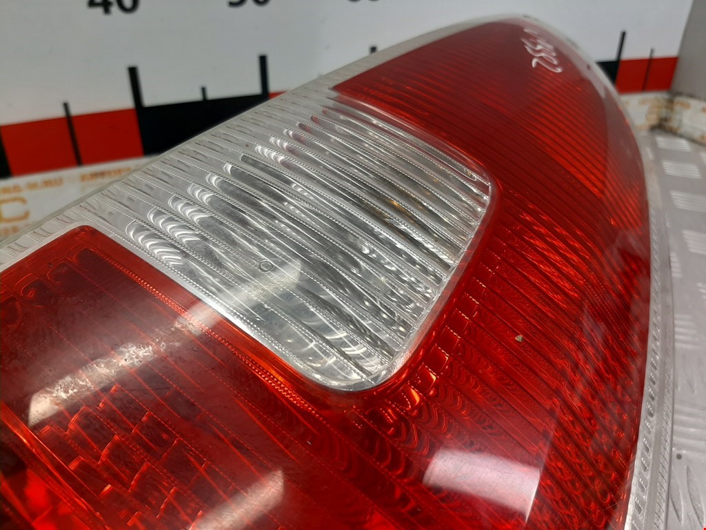 Фонарь задний правый SKODA Roomster 2006-2015