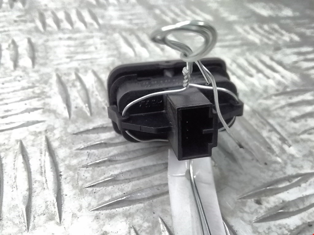 Кнопка центрального замка VOLVO V50 I 2004-2012