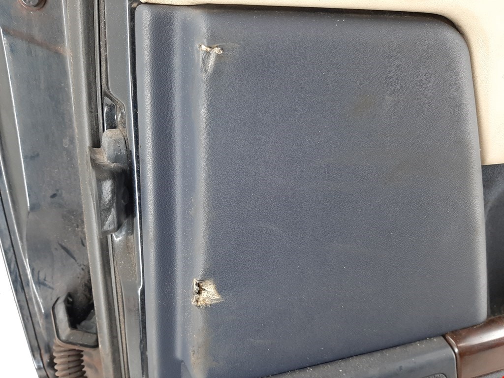 Дверь передняя правая LAND ROVER Range Rover 2002-2012