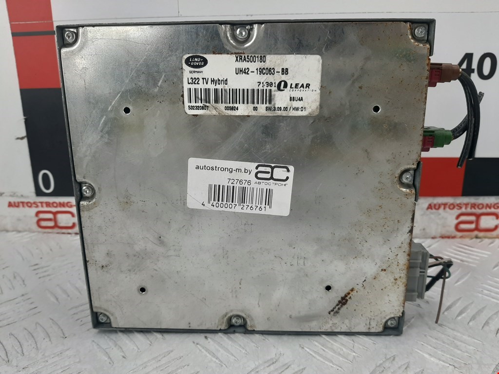 Усилитель антенны LAND ROVER Range Rover 2002-2012