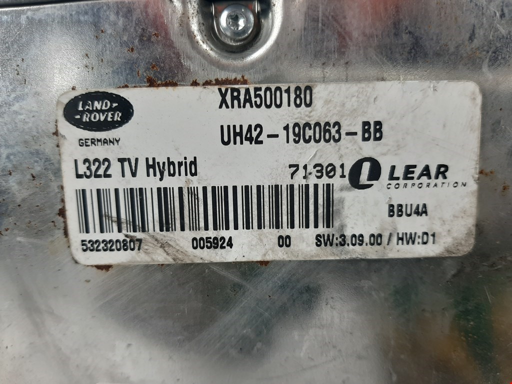 Усилитель антенны LAND ROVER Range Rover 2002-2012